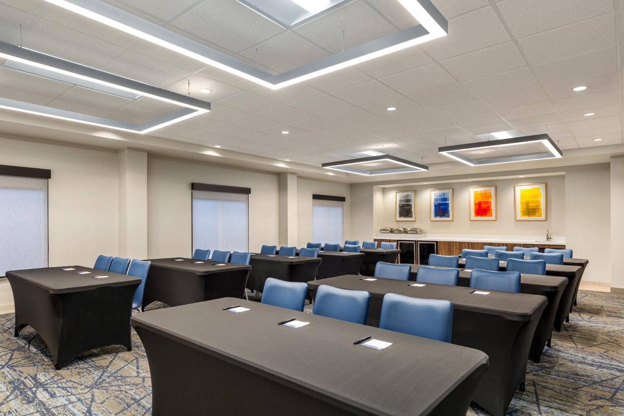 Holiday Inn Express & Suites - Tuscaloosa-University By Ihg Exterior foto
